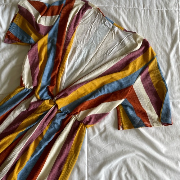 All In Favor Knot Front Midi Dress - Picture 2 of 3